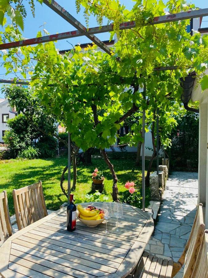 Apartmani Ana Borovac Funtana Εξωτερικό φωτογραφία