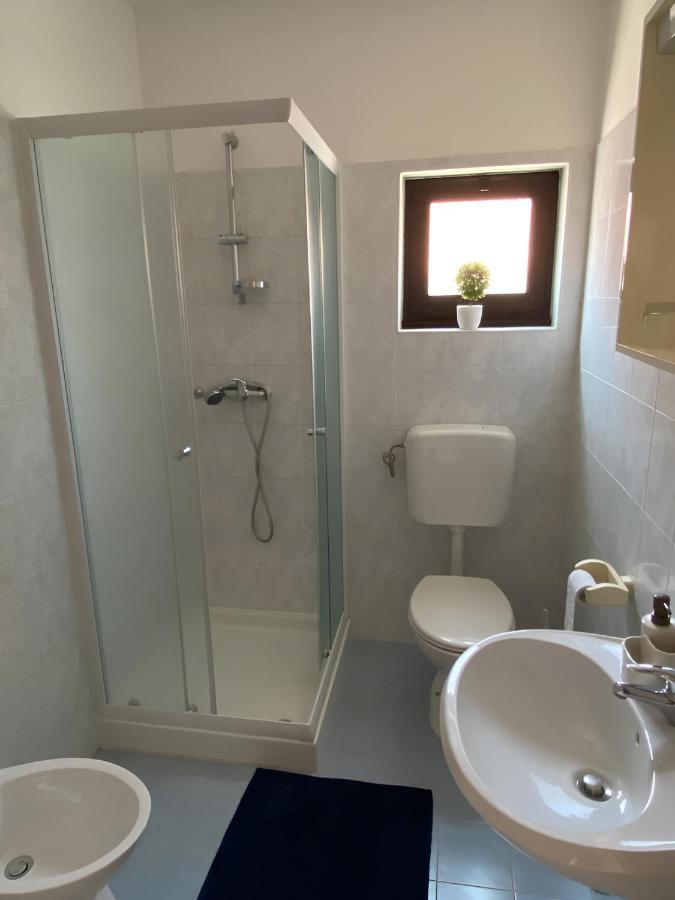 Apartmani Ana Borovac Funtana Εξωτερικό φωτογραφία